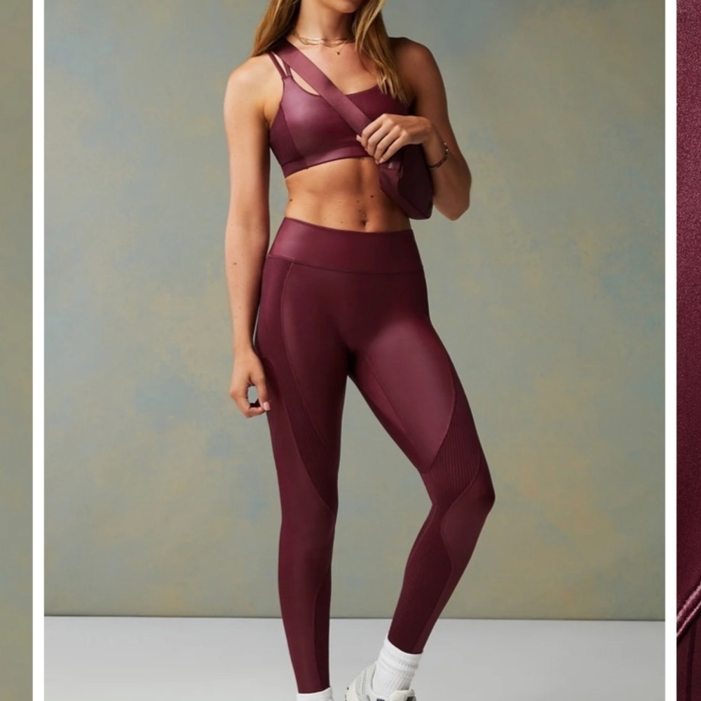 Fabletics Burgundy Sports Bra